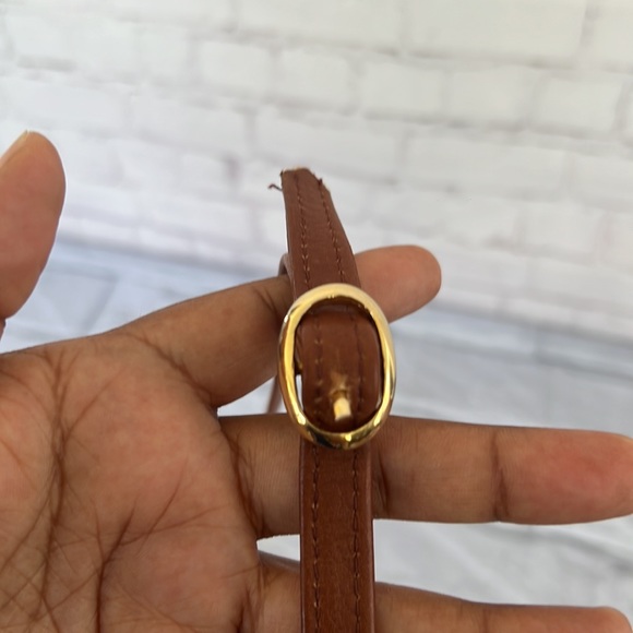 Tano leather shoulder bag - Picture 7 of 12